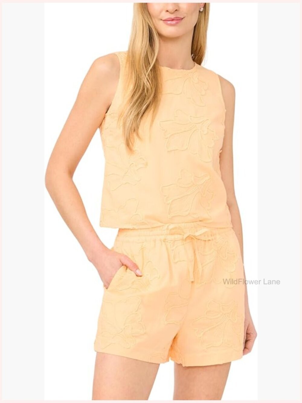 Sleeveless Textured Boxy Blouse - Womens Regular Fit Crew Neck Top